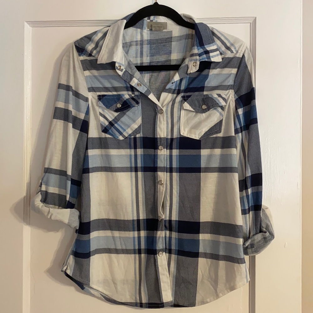 NWOT White and Blue Plaid Top